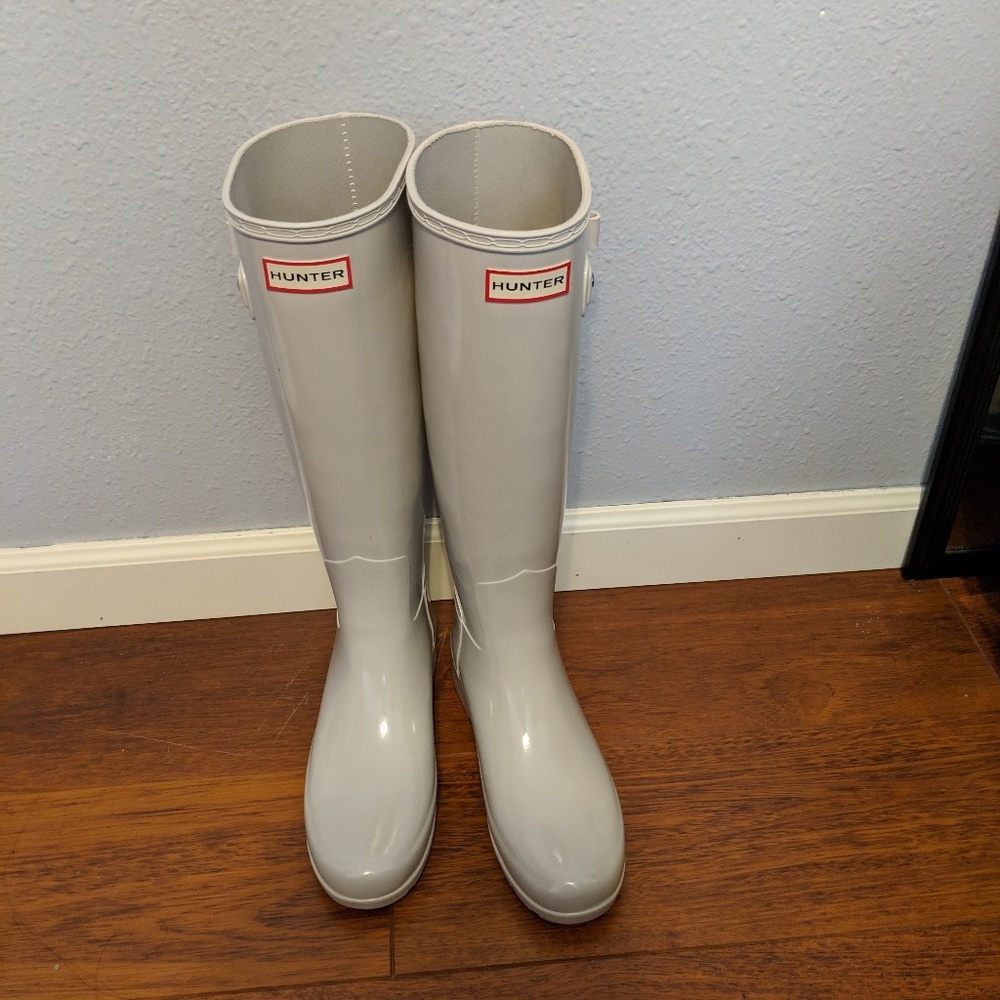 NEW! Hunter tall rain boots